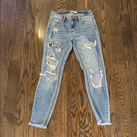 Cello Denim - Cello Low-Rise, Cropped, Rip Jeans